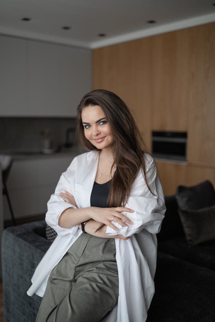 Марина Николаева